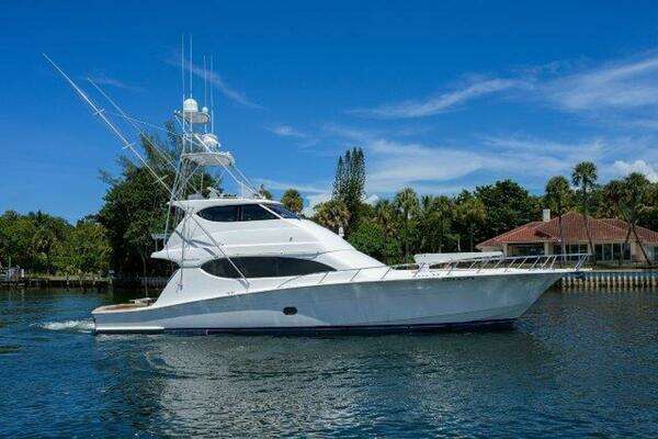 Picture Of: 2007 Hatteras 68 Convertible 