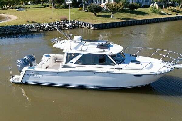 Picture Of: 2022 Cutwater 288 C Channel Surfer