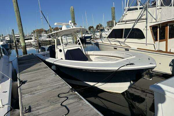 Picture Of: 2014 Regulator 34 CC 