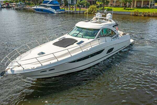 Picture Of: 2013 Sea Ray 610 SUNDANCER 