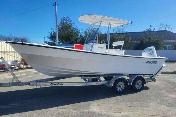 Picture Of: 2024 Maritime 233 Defiant 