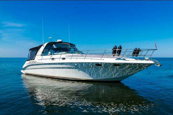 Picture Of: 1997 Sea Ray 400 Sundancer 