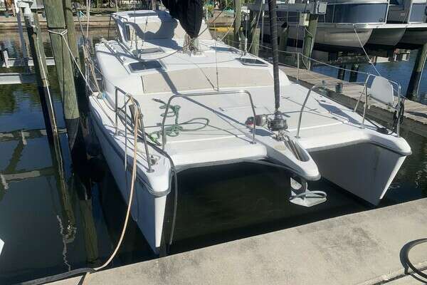 Picture Of: 2009 Gemini 105MC Empire Safety
