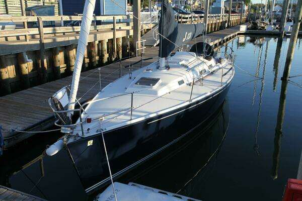 Picture Of: 1996 J Boats 120 Scout