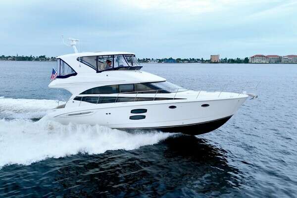 Picture Of: 2013 Meridian 441 Sedan Why Knot