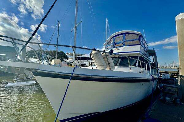 Picture Of: 1986 Marine Trader 47 Tradewinds 