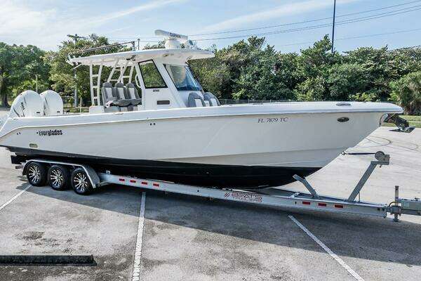 Picture Of: 2021 Everglades 335 Center Console 