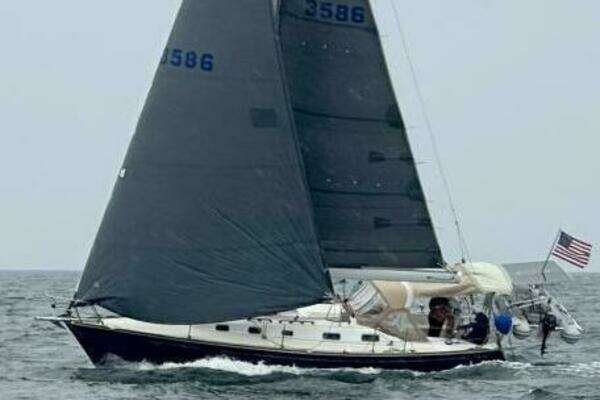 Picture Of: 1998 Tartan 3500 