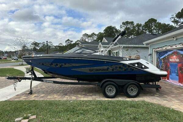 Picture Of: 2021 Scarab 215 