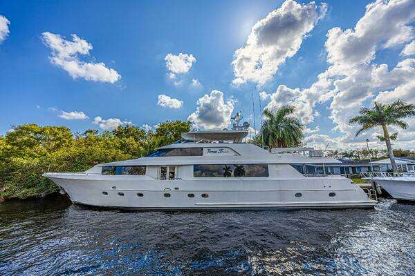 Picture Of: 2011 Westport 112 Cerca Trova