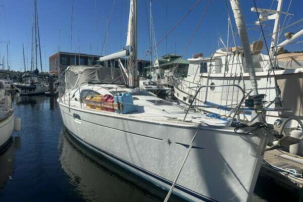 Picture Of: 2007 Jeanneau 42DS Salty Solution