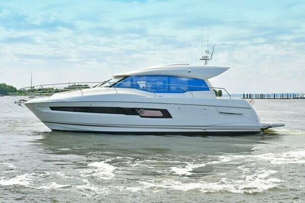Picture Of: 2020 Prestige 460S World Wide