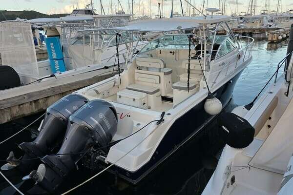 Picture Of: 2004 Wellcraft 290 Coastal Deya-Vu