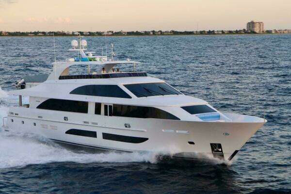 Picture Of: 2020 Hargrave G120 Signature Series CongVoyage