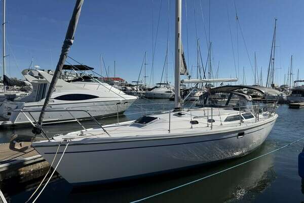 Picture Of: 2001 Catalina 36 MkII Shadowfax