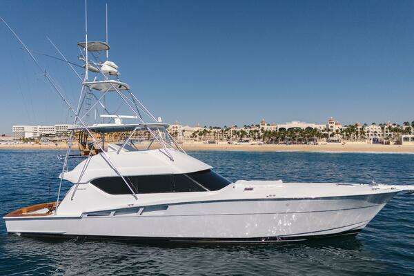 Picture Of: 2001 Hatteras 60 Convertible Sinyorita Salada