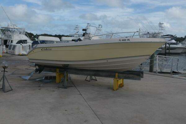 Picture Of: 2006 Cobia 210 CC 