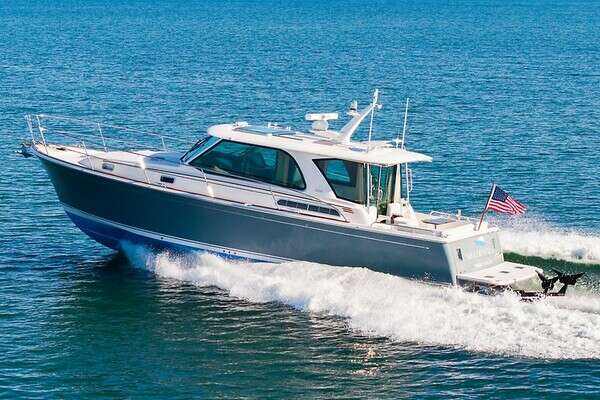 Picture Of: 2024 Sabre 43  Salon Express Silver Spirit