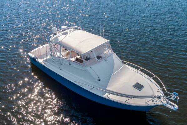 Picture Of: 2001 Ocean Yachts 40 Express Bridge Andiamo