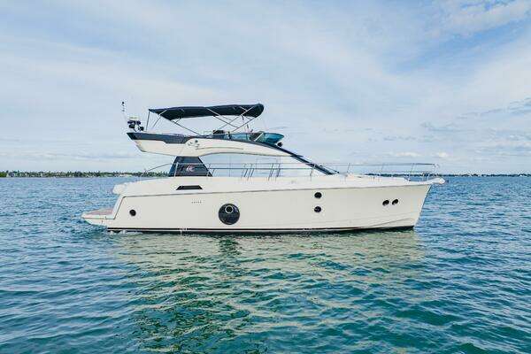 Picture Of: 2015 Monte Carlo MC5 Nauti Obsession 