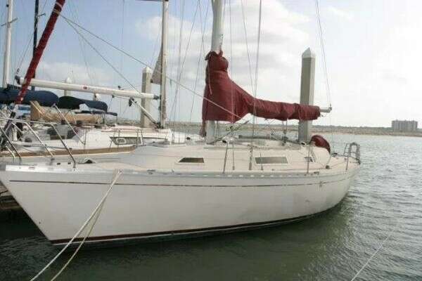 Picture Of: 1983 Beneteau Idylle 11.5 La Tarte