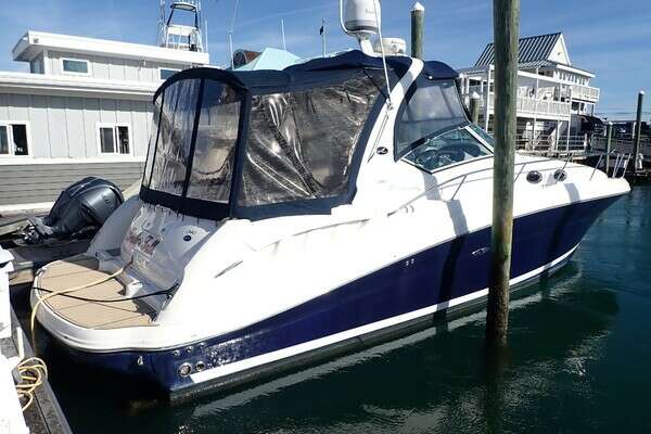 Picture Of: 2006 Sea Ray 340 Sundancer Talkn Trash