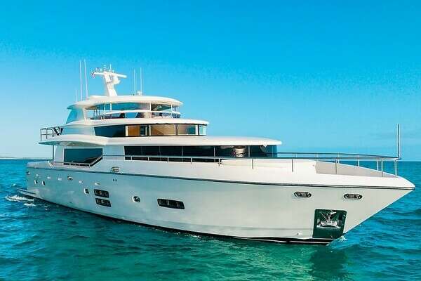 Picture Of: 2017 Johnson 93 Flybridge FITFO