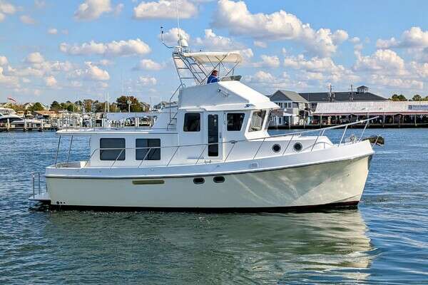 Picture Of: 2015 American Tug  Firefly