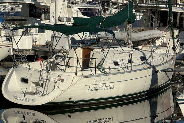 Picture Of: 1998 Beneteau  Animus Victus
