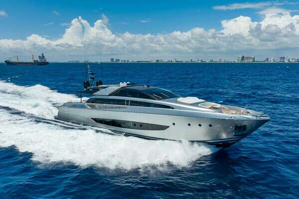 Picture Of: 2014 Riva Mythos Chop Chop