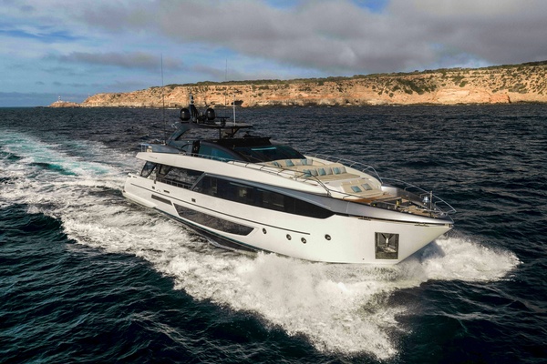 Picture Of: 2019 Riva Riva Dolcevita 110 ELYSIUM I