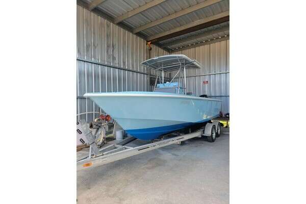 Picture Of: 1996 Edgewater 210 Inshore 