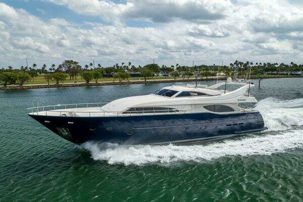 Picture Of: 2001 Ferretti Yachts 94 Raised Pilothouse DREAMCHASER
