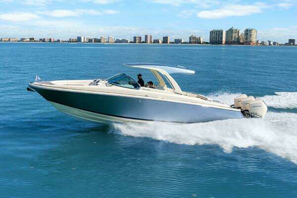 Picture Of: 2021 Chris-Craft Launch 35 GT OB 