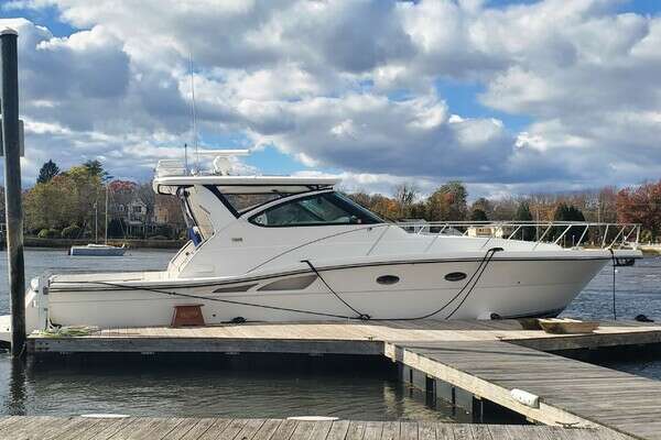 Picture Of: 2006 Tiara Yachts 4200 Open Cruse