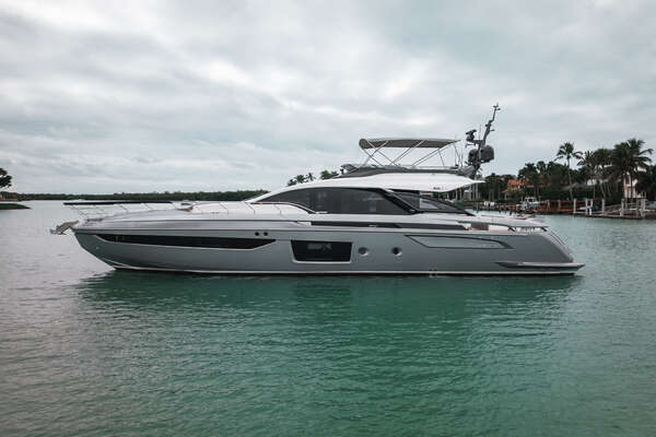 Picture Of: 2020 Azimut S8 
