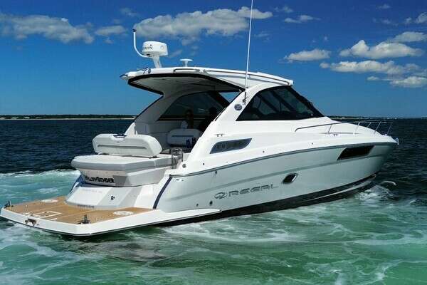Picture Of: 2019 Regal 35 Sport Coupe Willowbender