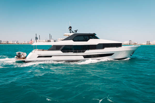 Picture Of: 2024 Ocean Alexander 32 L 