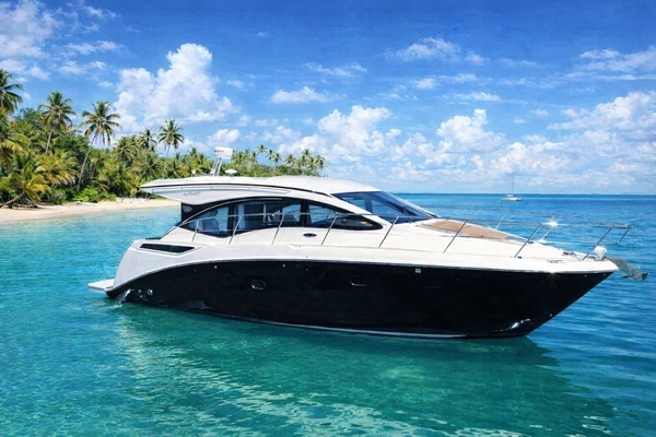 Picture Of: 2016 Sea Ray 40 Sundancer Lady Laura