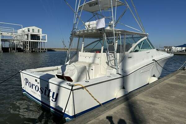 Picture Of: 2000 Cabo 45 Express Porosity