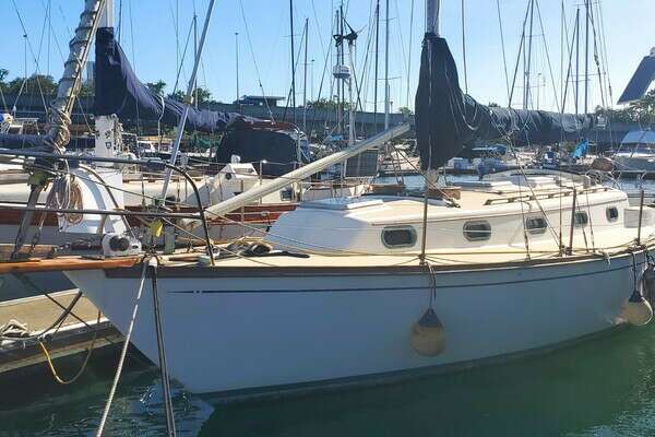 Picture Of: 1987 Cape Dory 330 MILEKA V