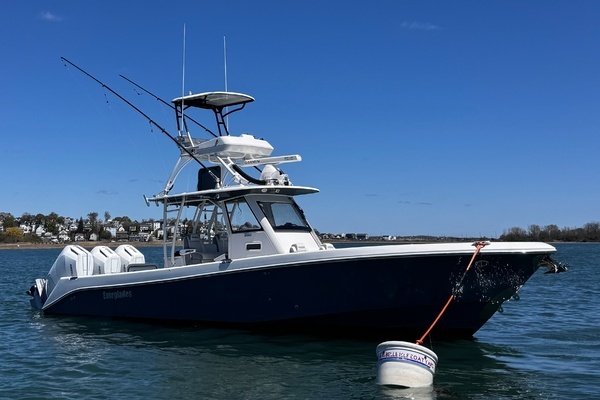 Picture Of: 2017 Everglades 355 CC All In