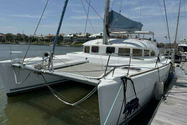 Picture Of: 2010 Lagoon 380 OSITA