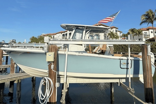 Picture Of: 2022 Sea Hunt  