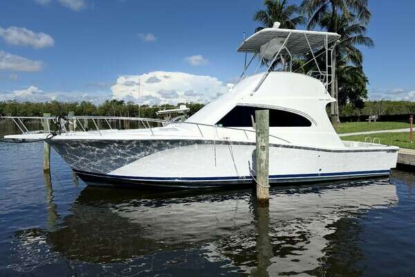 Picture Of: 2005 Luhrs 38 Convertible Whiskey Romeo