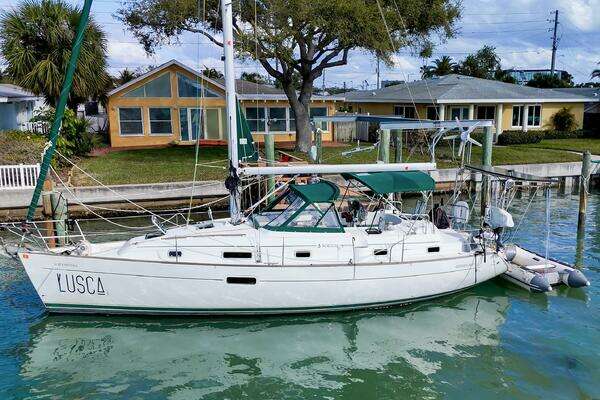 Picture Of: 1998 Beneteau 36 CC Lusca