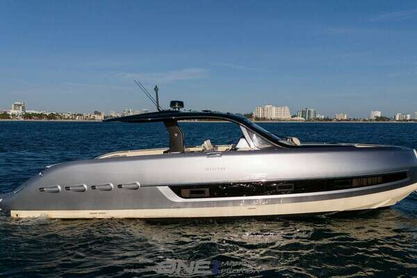 Picture Of: 2024 Invictus TT 460 