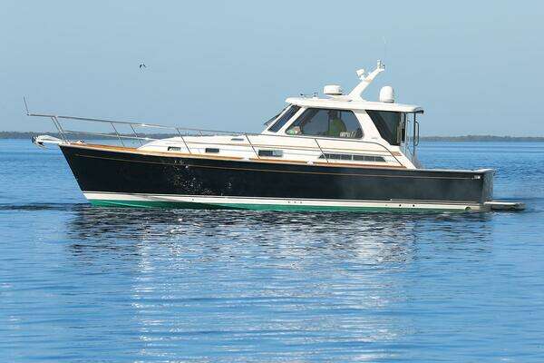 Picture Of: 2006 Sabre 38 Hard Top Express 