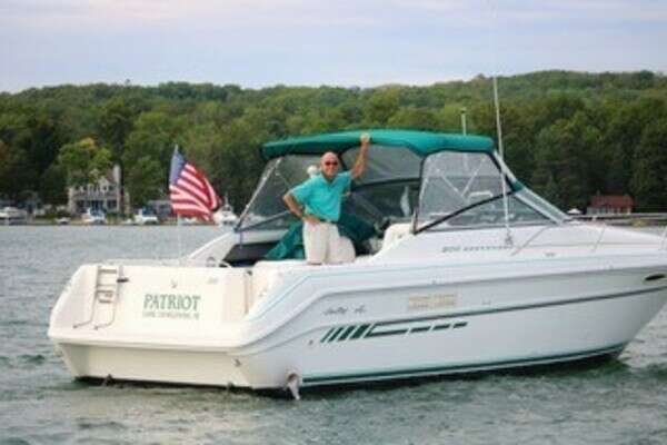 Picture Of: 1993 Sea Ray 300 Weekender Patriot
