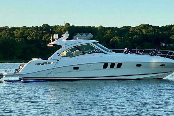 Picture Of: 2008 Sea Ray 48 Sundancer 